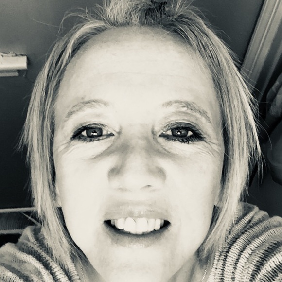 Meet your Posher, Paula - Picture 1 of 1